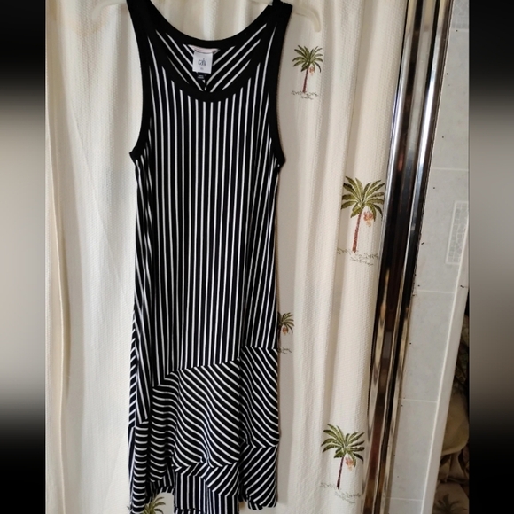 CAbi Dresses & Skirts - CAbi Black and White Asymmetrical Dress